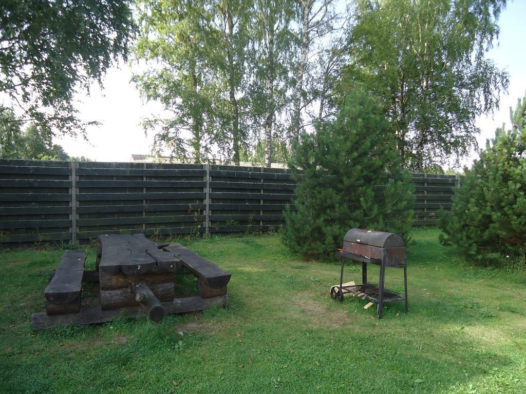 Отель Paeevatalu Camping Vilusi Экстерьер фото